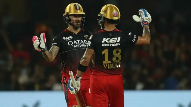 VIDEO: आरसीबी की जीत पर भावुक हुए रोहित शर्मा, Virat Kohli को दौड़कर लगाया गले
