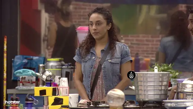 Pearle Maaney in Bigg Boss House