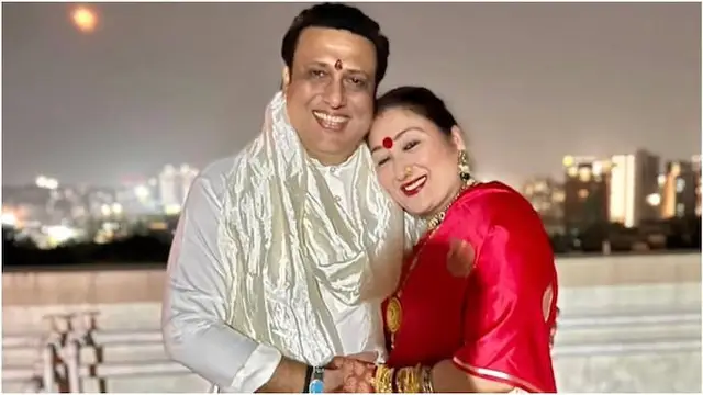 गणेश उत्सव में मिट गईं गोविंदा-सुनीता की दूरियां! बप्पा के सामने हाथ थामे दिखा कपल, चेहरे पर दिखी खुशी