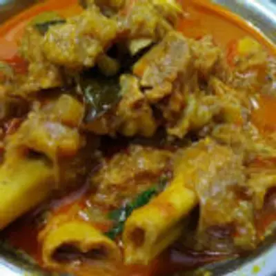 இந்த வார இறுதியை ஸ்பெஷலாக்க ருசியான ஆட்டு கால் பாயா சுலபமாக இப்படி செஞ்சி பாருங்கள்!