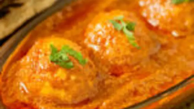 பூரி, சப்பாத்தி மற்றும் சாதத்திற்கு ஏற்ற நெய் முட்டை மசாலா ஒரு முறை ருசியாக இப்படி செய்து பாருங்கள்!!