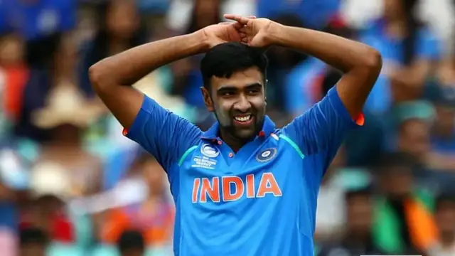 அஸ்வினுக்கு உலக கோப்பையில் இடமா? மீண்டும் பரபரப்பான கருத்து தெரிவித்த சஞ்சய் மஞ்சுரேக்கர்.