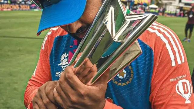 टी20 वर्ल्ड कप जीतकर बारबाडोस में फंसी टीम इंडिया, तूफान के कारण देरी से होगी भारत में एंट्री