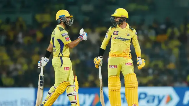 பந்துகளை பறக்கவிட்ட கான்வே, பேட்ஸ்மேன்களை சொல்லி தூக்கிய ஜடேஜா.