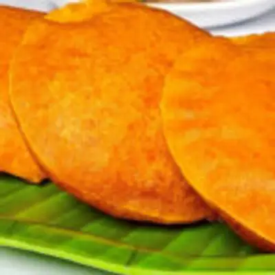 மழைக்கு இதமா சுட சுட அப்பள பஜ்ஜி செய்வது எப்படி ?