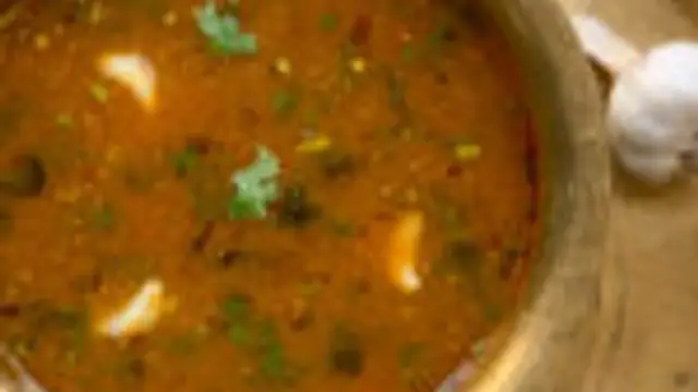 ருசியான செட்டிநாடு பூண்டு ரசம் இப்படி ஒரு தரம் செய்து பாருங்க! இதன் ருசியே தனி தான்!