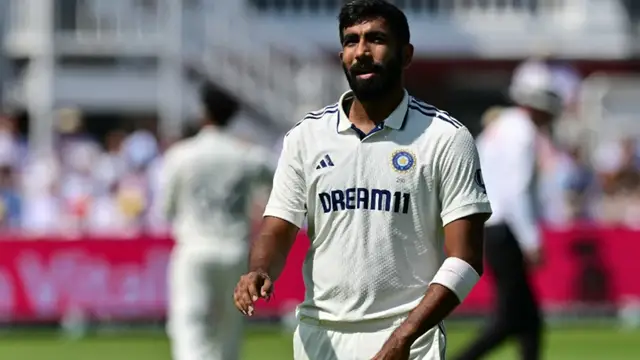 டெஸ்ட்ல இப்படி பந்து வீசுறதுக்கு விளையாடுறதுக்கு பும்ரா ஓய்வு கொடுத்துட்டு போயிடலாம் – இந்திய அணியின் முன்னாள் பந்துவீச்சாளர் வீரர் காட்டம்