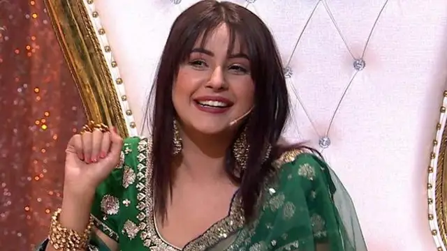 OMG! शहनाज गिल को सिध्दार्थ शुक्ला के पहले इसको कर दी थी डेट, खुद ने किया खुलासा