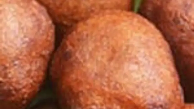 ருசியான கேரளா  கோதுமை மாவு அப்பம் வீட்டிலயே இப்படி செய்து பாருங்க பக்காவான ஈவினிங் ஸ்நாக்ஸ்!