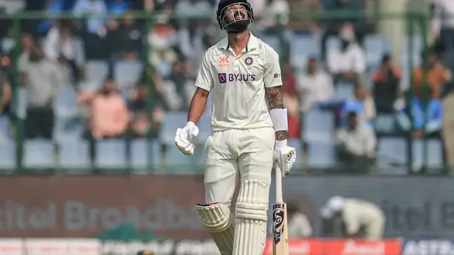 KL Rahul की खराब फॉर्म पर रवि शास्त्री ने साधा निशाना, सरेआम लगा दी बल्लेबाज की क्लास