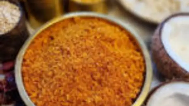 இட்லி தோசைக்கு சைடு டிஷ்ஷா இந்த தேங்காய் பொடி ட்ரை பண்ணி பாருங்க!!