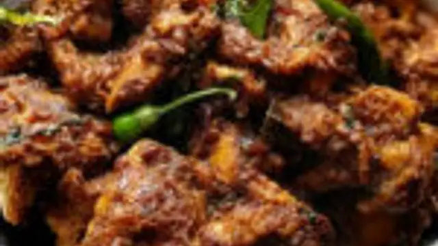 மதுரை ஸ்டைல் பெப்பர் சிக்கன் இந்த மாதிரி ஒரு தடவை செஞ்சு சாப்பிட்டு பாருங்க!!