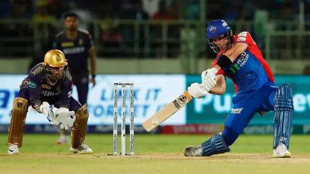 திரும்பி வந்ததெல்லாம் ஓகே… ஆனால் இதில் எனக்கு  திருப்தி இல்லைங்க – பண்ட் குறித்து சேவாக் வெளிப்படை.