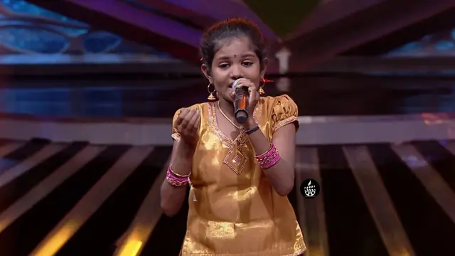 Super Singer Vidhyarupini