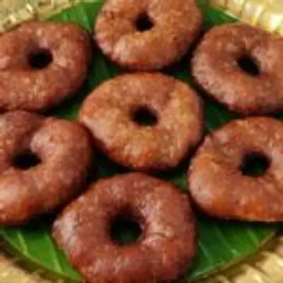 தித்திக்கும் சுவையில் அதிரசம் இப்படி செஞ்சி பாருங்க!