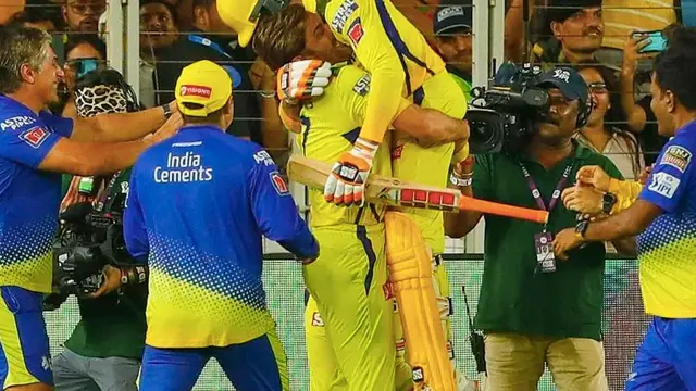 தோனியுடன் ஜடேஜாவுக்கு ஏன் பிளவு ஏற்பட போகிறது – CSK லெஜண்ட்ஸ் இடையேயான வதந்திகள் குறித்து பேசிய வாசிம் அக்ரம்.