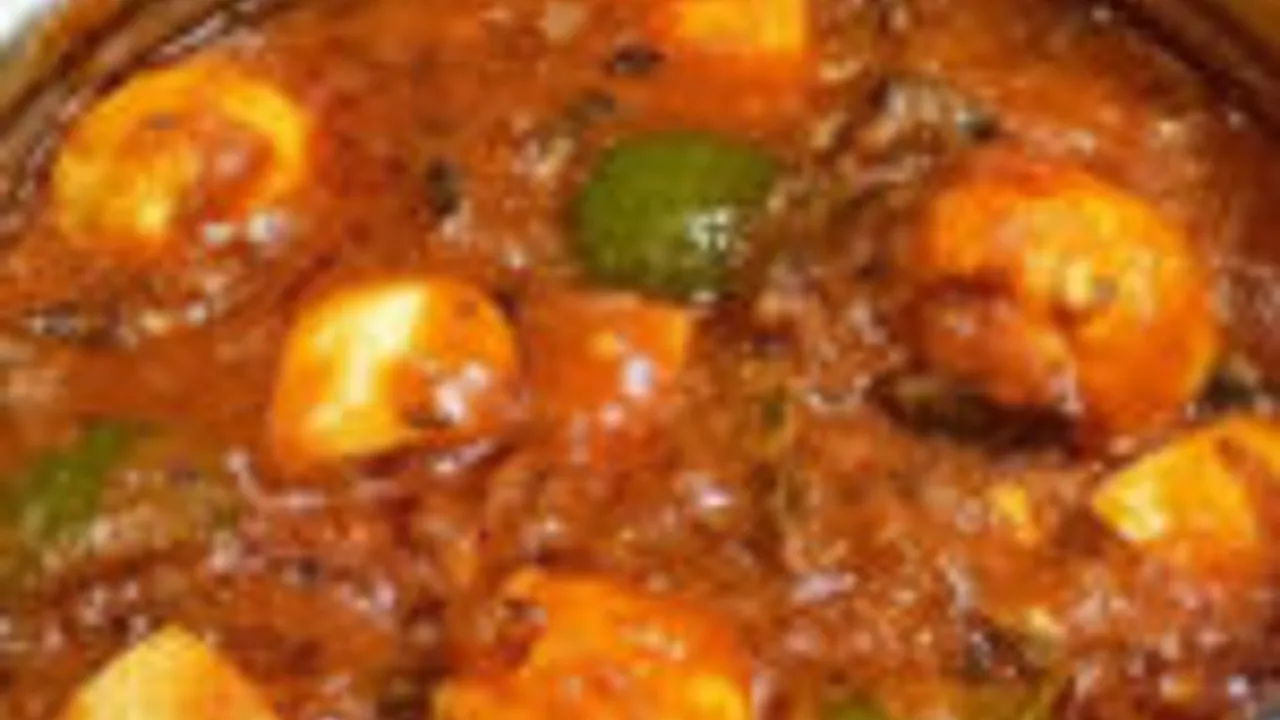 குடைமிளகாய் முட்டை தொக்கு இந்த மாதிரி ஒரு தடவை ட்ரை பண்ணி பாருங்க!!