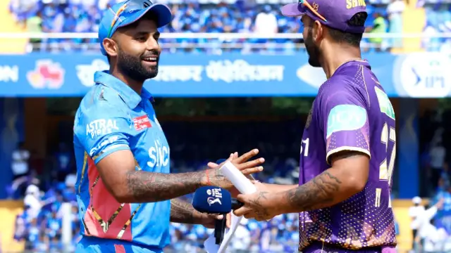 15 வருடங்களுக்கு பிறகு கொல்கத்தா அணி வீரர் செய்த சாதனை – பாராட்டும் நெட்டிசன்கள்.