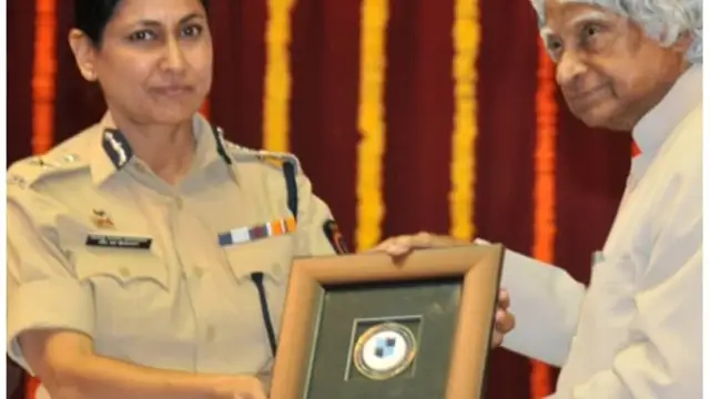 मिलिए रियल लाइफ Mardani IPS मीरा बोरवांकर, चुनौतियों से जो कभी न घबराई, जानें उनकी इंस्पिरेशनल स्टोरी
