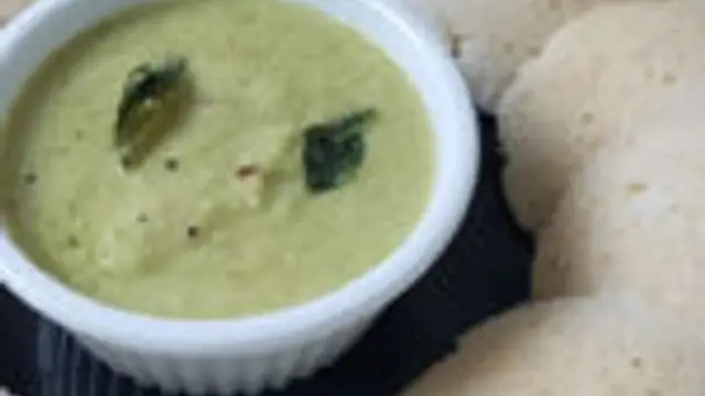 உடுப்பி ஹோட்டல் ஸ்டைல் தேங்காய் சட்னி இந்த மாதிரி ஒரு தடவை செஞ்சு பாருங்க!!