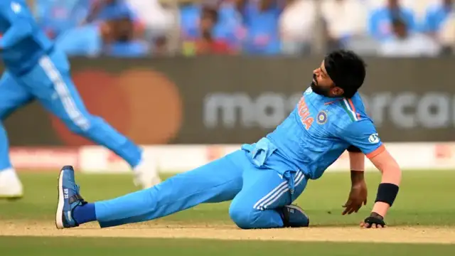 ‘அவரை ஏன் தண்டிக்க வேண்டும்?’ ஹர்திக் பாண்டியா குறித்து பேசிய ஆகாஷ் சோப்ரா.