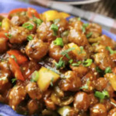 ஹோட்டல் ஸ்டைலில் ருசியான சோயா மஞ்சூரியனை ஈஸியாக வீட்டிலயே செய்து பாருங்க! இதன் ருசியே தனி!