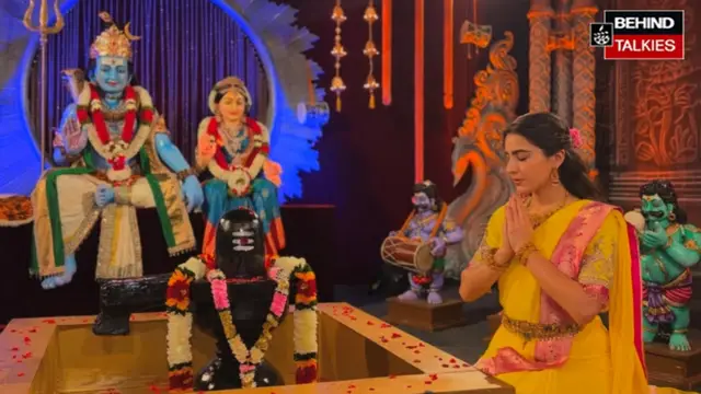 सारा अली खान के नवरात्रि मनाने पर विवाद, सोशल मीडिया पर उठे सवाल- ‘खान’ हटाने की क्यों हुई मांग?