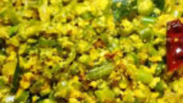 மதிய உணவுக்கு ஏற்ற வெங்காயத்தாள் பொரியல் இப்படி செய்து பாருங்க! ஒரு சட்டி சோறும்  காலியாகும்!