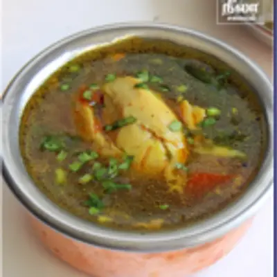 வீடே மணமணக்கும் ருசியான கோழிக்கறி ரசம் இப்படி செய்து பாருங்க! இதன் ருசியே தனி தான்!!