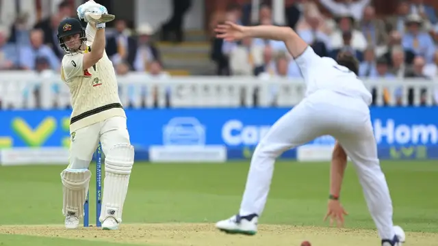 32வது டெஸ்ட் சதத்தை பதிவு செய்த ஸ்டீவ் ஸ்மித் – லார்ட்ஸ் மைத்தனத்தில் தரமான சம்பவம்.