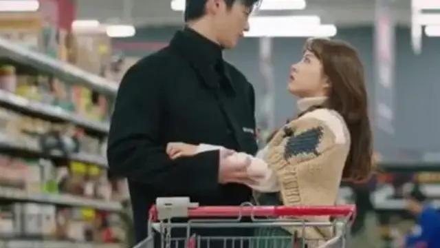 K- Drama पार्क ह्युंग सिक और पार्क बो यंग छह साल बाद स्ट्रॉन्ग गर्ल नाम सून के लिए फिर से एक साथ आए, तस्वीरों ने फैंस को किया इमोशनल