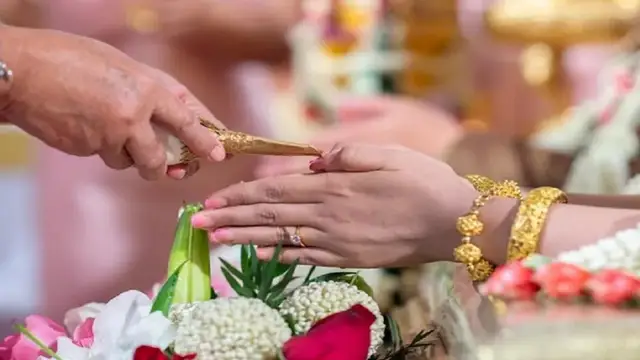 Vivah Upay: विवाह में हो रही है देरी, शुक्रवार को करें 5 उपाय, शीघ्र ही मिलेगा मनपसंद जीवनसाथी