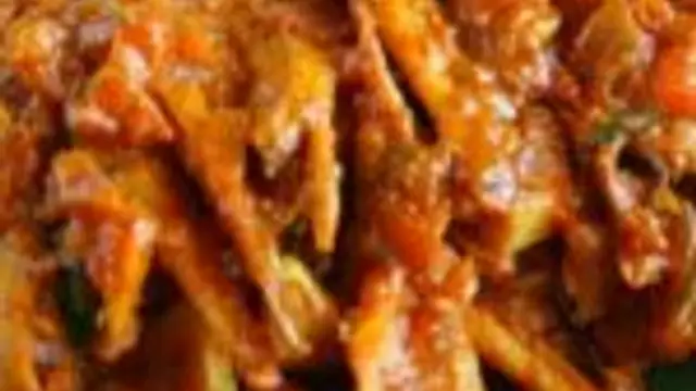 சூப்பரான நெத்திலி மீன் தொக்கு இப்படி செய்து பாருங்!