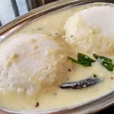 மதுரை தண்ணீர் சட்னி இப்படி செய்து பாருங்க! 2 இட்லி அதிகமாகவே சாப்பிடுவாங்க!