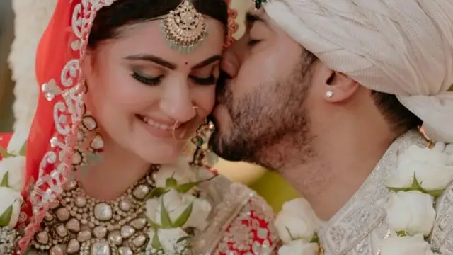 शादी के बंधन में बंधे Abhishek Pathak और Shivaleeka Oberoi, शेयर की शादी की पहली तस्वीरें