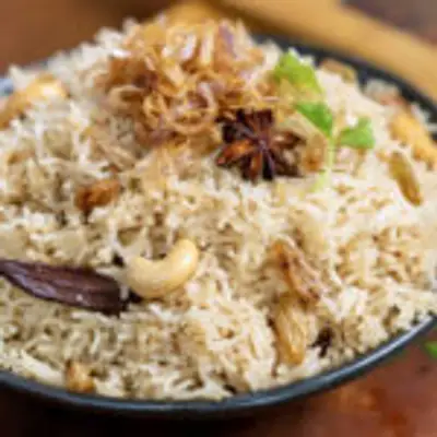 ருசியான மலபார் நெய்சோறு ஒரு முறை இப்படி செய்து பாருங்களேன்! ஒரு பருக்கை கூட மிச்சம் வைக்காமல் சாப்பிடுவார்கள்!