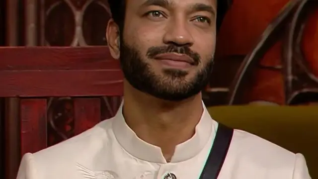 Bigg Boss 17 Promo: फूट-फूटकर रोईं मन्नारा चोपड़ा, अरुण से बोलीं- ‘विक्की से बात करने पर इतनी परेशानी…’