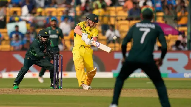 PAK vs AUS போட்டியின் போது சின்னசாமியில் மைதானத்தில் ஒலித்த “பாரத் மாதா கி ஜெய்” கோஷம்.