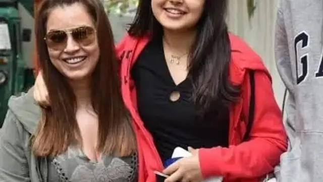 लंबी, चौड़ी और खूबसूरत हुईं महिमा चौधरी की 16 साल की बेटी आर्याना, ताजा फोटो देख लोग बोले- इसके आगे सब फेल हैं