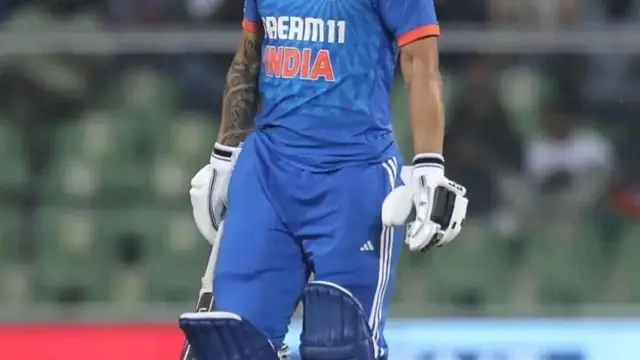 IND vs BAN: रोहित की टेंशन दूर करने अब टेस्ट में पहली बार उतरेगा ये खूंखार बल्लेबाज! बेरहमी से उड़ाता है छक्के