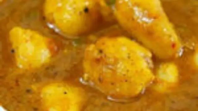 காரசாரமான சேப்பங்கிழங்கு கார குழம்பு இப்படி செய்து பாருங்க!