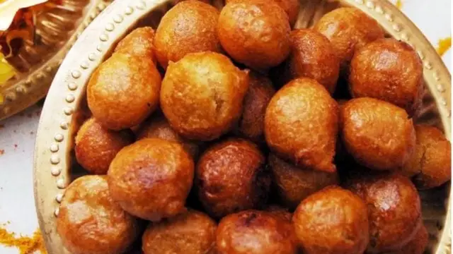 बचे हुए आटे से बनाए एक अलग सी टेस्टी डिश