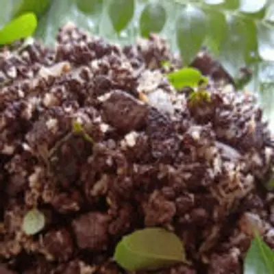 கிராமத்து ஸ்டைலில் ஆட்டு ரத்த பொரியல் இப்படி செஞ்சி பாருங்க வீடே மணமணக்கும் ருசிசியில்!