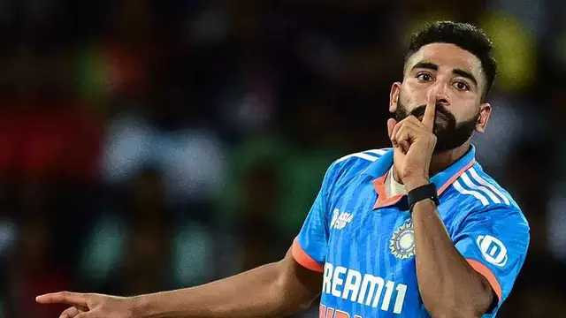 बाबर को पीछे छोड़ वनडे के टॉप पोजिशन पर आए बल्लेबाज शुभमन गिल, सिराज ने शाहीन से छीनी बादशाहत