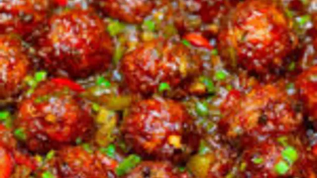 மாலை நேரம் ஸ்நாக்ஸாக சாப்பிட ருசியான மேகி மஞ்சூரியன் இப்படி ஒரு தரம் வீட்டில் செய்து பாருங்கள்!