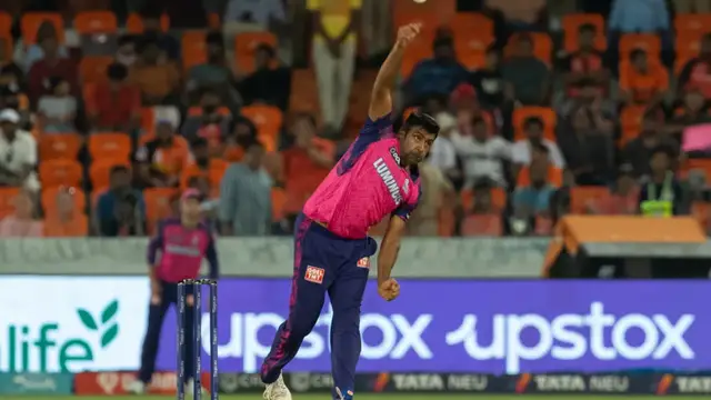 “ये तो पंजाब की तरफ से खेल रहा है…!” RR vs PBKS मैच में उड़ा संजू सेमसन और देवदत्त पडिकल का मजाक, वायरल हुए मजेदार ट्वीट्स